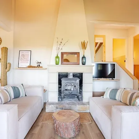 Picasso Mountain View Villa *