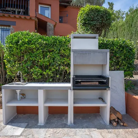 Picasso Mountain View * بيغور