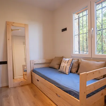 Picasso Mountain View * بيغور