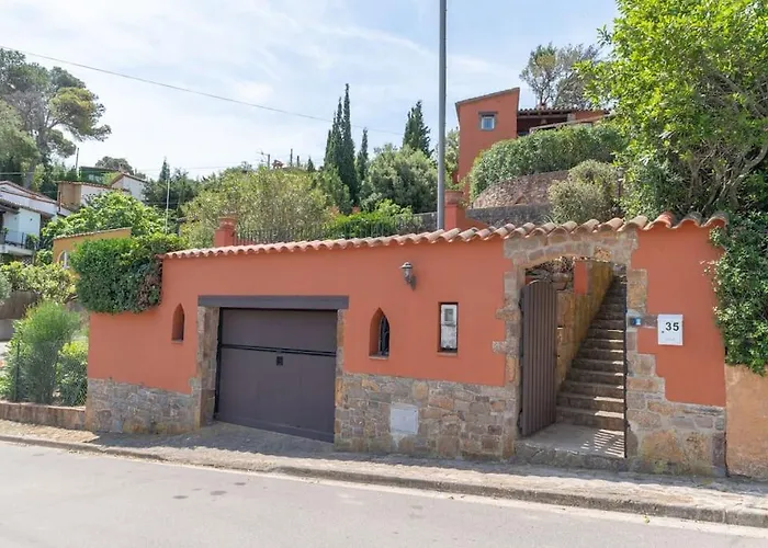 Picasso Mountain View Villa Begur