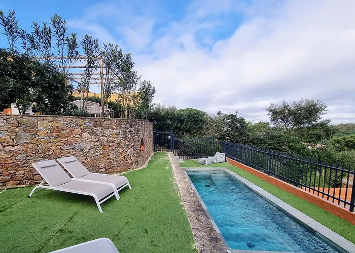 Picasso Mountain View Villa